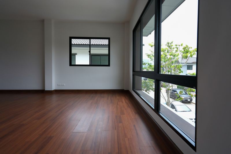 Laminate Floor Replacement in Kingwood, TX